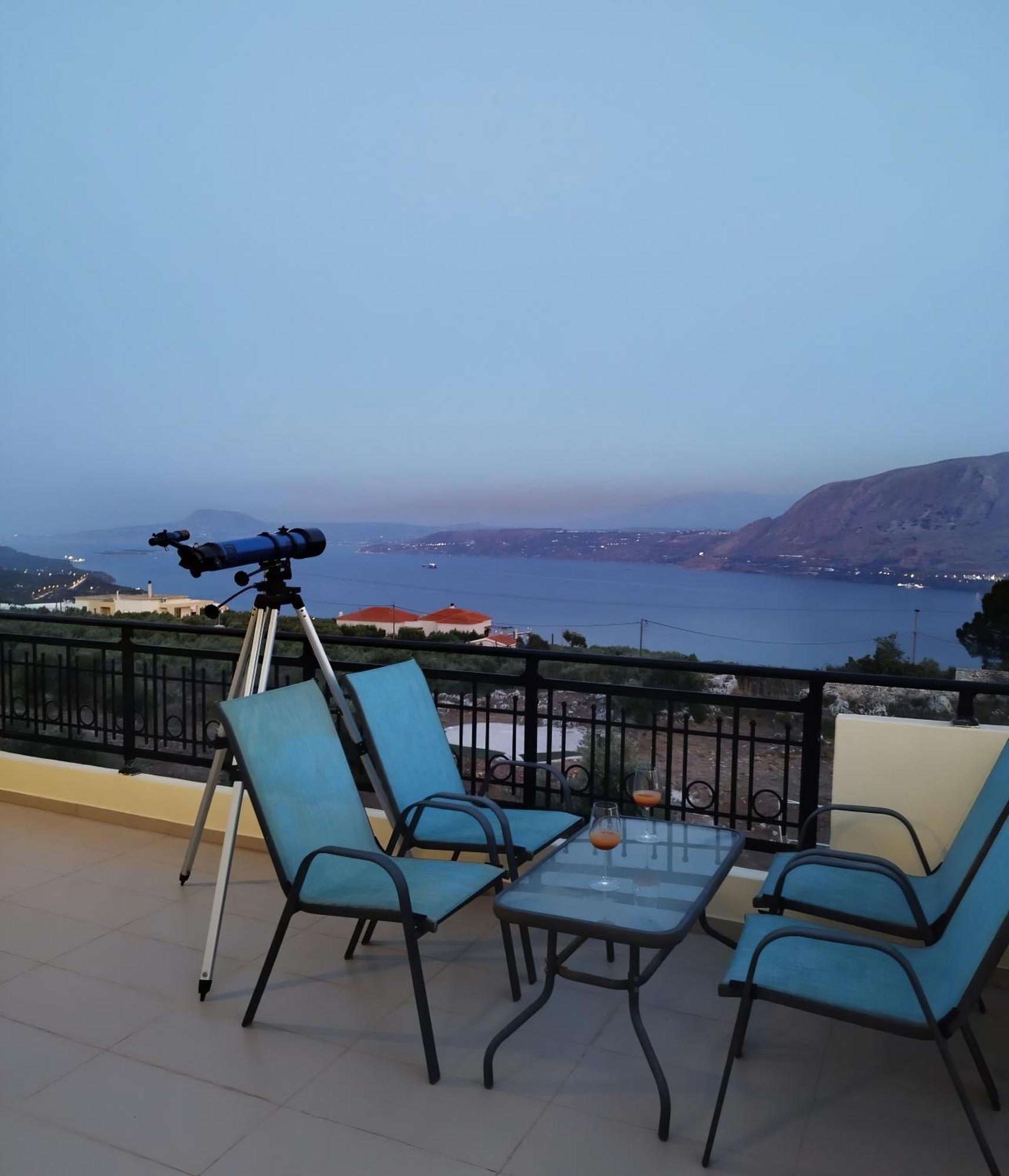 Souda Bay View With Private Pool Near Chania City Kültér fotó